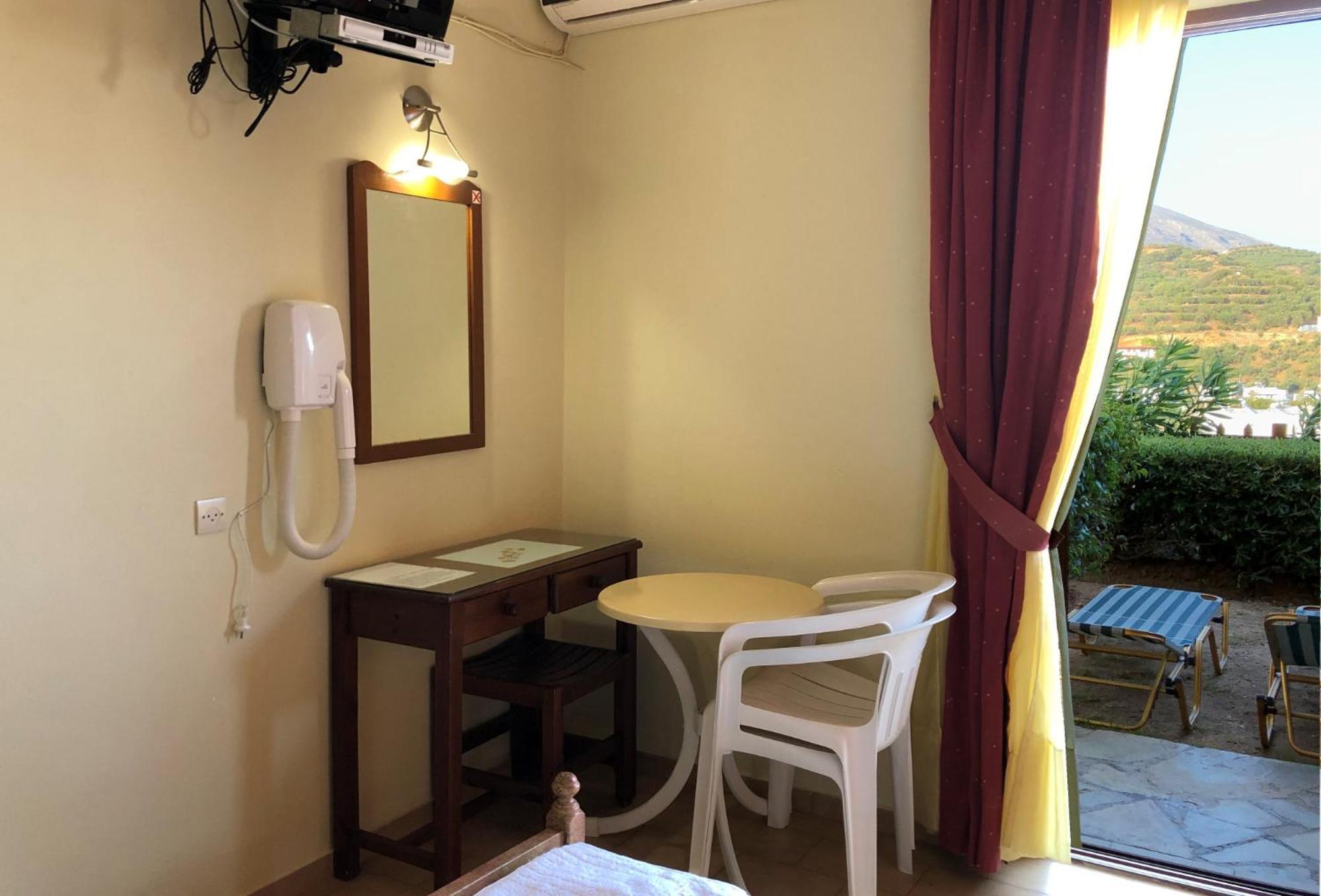 Lappa Hotel Plakias Exterior photo